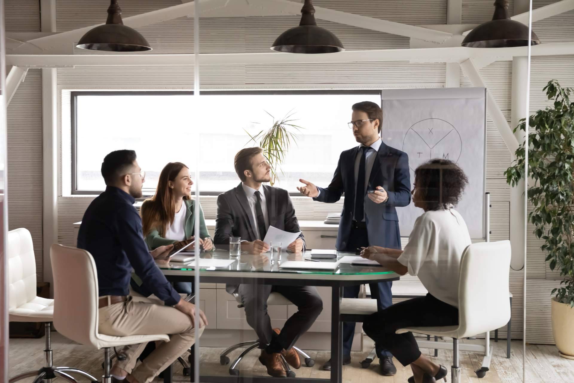 People Performance analiza la importancia de las evaluaciones del área empresarial