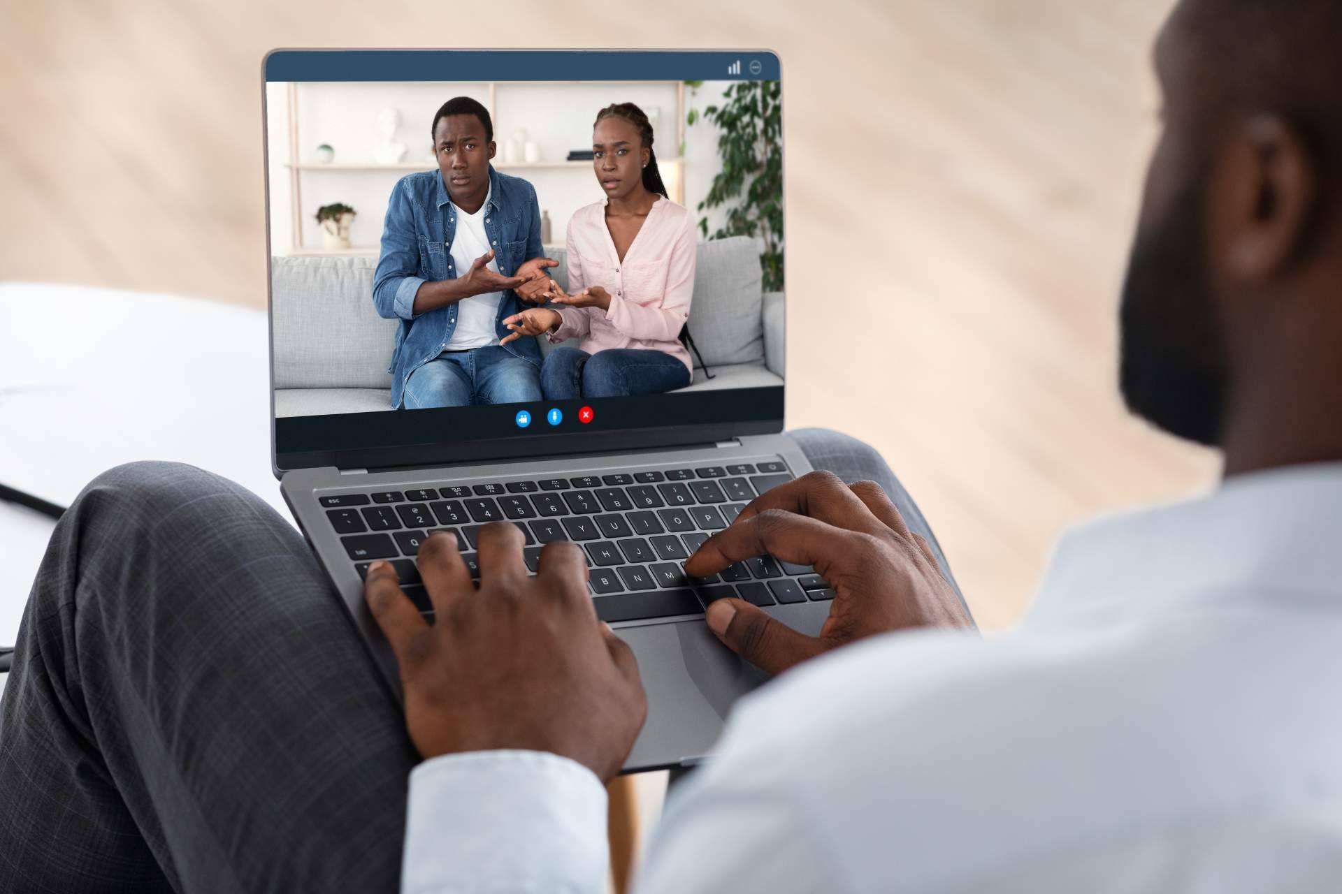 Cita online, uno de los servicios ofrecidos por la plataforma de terapia Mejor Hablemos