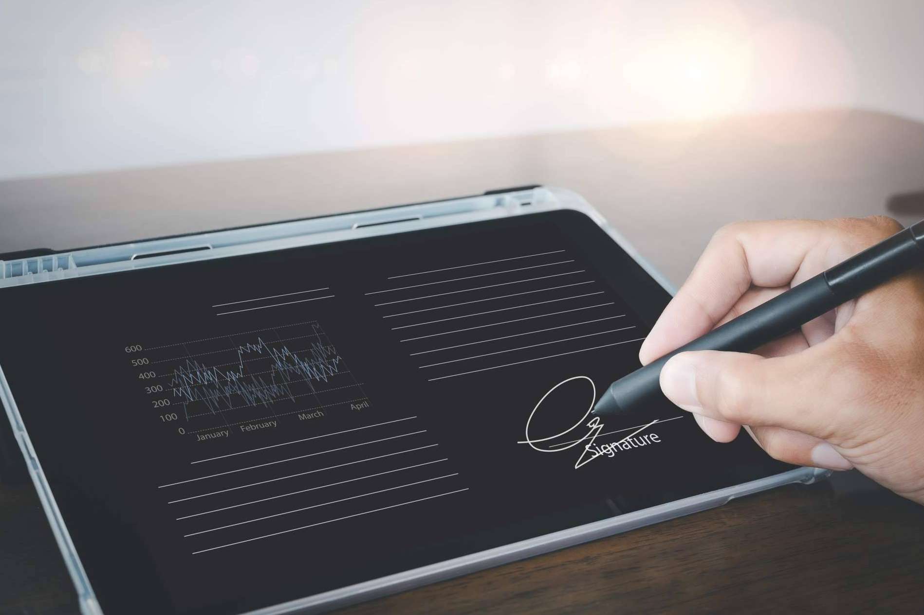 La nueva firma electrónica de DocuKlaud ofrece una herramienta eficaz para la gestión de documentos en empresas